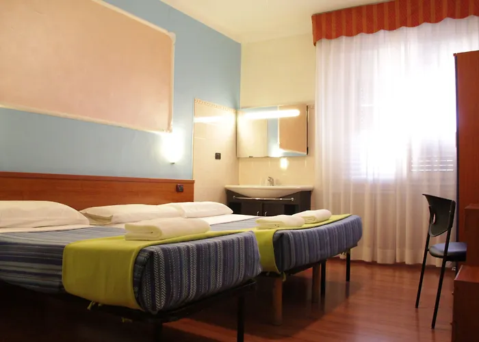 Hotel America *