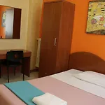 Hotel America *
