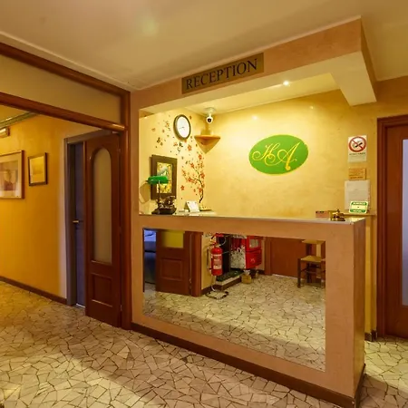 Hotel America *