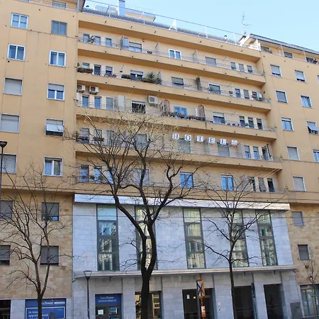 Hotel America